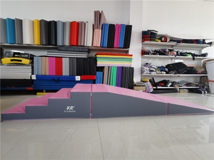 Certificat BSCI <span class=keywords><strong>gymnastique</strong></span> tapis de coin pliant, marche <span class=keywords><strong>à</strong></span> main, rampe d'escalier de haute qualité - Product Image 3