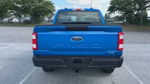 Ford F-150 2021 en parfait état - Product Image 3