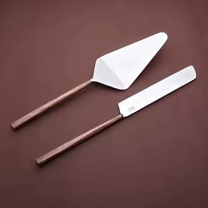 Juego de 2 Servidores de Pastel Portátiles de Acero Inoxidable Premium, Vajilla para el Hogar - Product Image 1