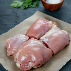 Poulet Halal Congelé de Qualité Supérieure, Entier et en Pièces : Gizzards, Cuisses, Pattes, Fesses, Os de Poulet - Prix - Product Image 1