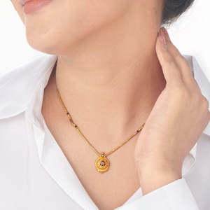 สร้อยคอทองคำแบบดั้งเดิมประดับลูกปัดอย่างประณีต - Product Image 3