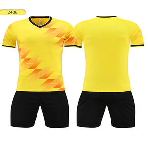 Vente en gros de vêtements de football pour jeunes avec logo personnalisé nouveau design d'uniforme pour l'entraînement en équipe Logo économique tenue de football - Product Image 2