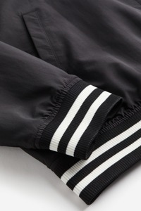 Custom Men's Stand Collar Bomber Jacket High Quality Sporty Fashion Trendy Basic Colorblock Winter Outwear XL Size Bomber Jacket - Product Image 4