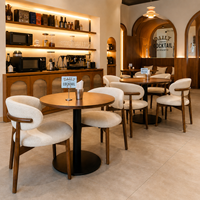 Ensemble de table et chaises de salle à manger en bois massif nordique, avec chaises rembourrées en tissu bouclé moderne de Foshan, pour restaurant