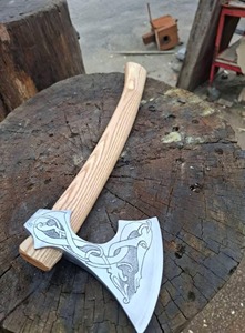 Hacha vikinga forjada a mano, hacha funcional de acero al carbono con recubrimiento en polvo, regalo para exteriores para hombres y mujeres, cabeza de hacha de estilo vikingo - Product Image 2