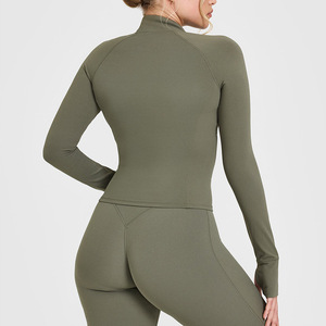 Veste pour femmes avec logo personnalisé, coupe ajustée, haut de sport, manches longues, fermeture éclair intégrale, vêtements de yoga actifs, vêtements de sport - Product Image 4