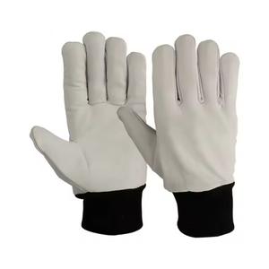 Meilleur prix Gants de frappe de baseball personnalisés Haute qualité Cuir véritable avec couleur et design personnalisés - Product Image 5