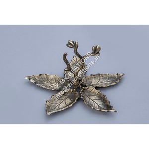 Decor Centerpiece <b>Antique</b> Leaf Ceramic Bone China Heat Resistant Dishwasher <b>Safe</b> Eco-Friendly Rose Petal Style Decorative - Product Image 1