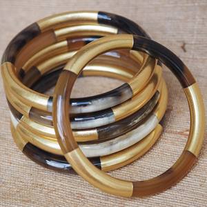 Ensemble de bracelet en corne produits haut de gamme bracelets en matériau naturel accessoire fait main à partir de cornes - Product Image 1