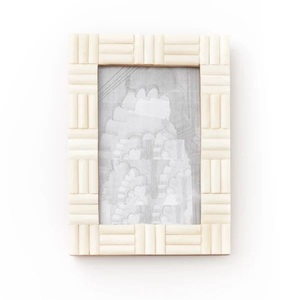 Cadre photo écologique de conception en os naturel pour la maison, l'hôtel et le bureau Cadre photo décoratif pour articles ménagers au meilleur prix - Product Image 1