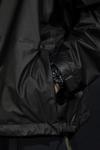 แจ็คเก็ตแฟชั่นสำหรับผู้ชายเสื้อแจ็คเก็ตสีดำมีฮู้ดกันน้ำ - Product Image 6