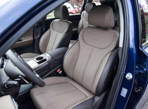 Versión 2024, Sedán Turbo, Llantas R17, Asientos de Cuero, Tracción Delantera, Multifuncional, Euro IV, Gran Oferta, Auto Económico de Gasolina Automático - Product Image 5