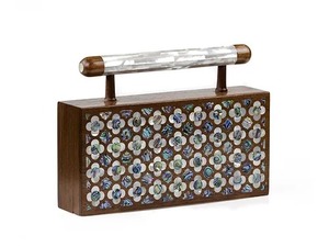 Opulent Islamic Wedding Gift <b>Handbag</b> with Customizable Mother of <b>Pearl</b> Inlay and Embroidery for Arabic Brides - Product Image 6