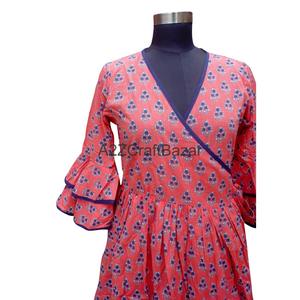 Vestido Floral en Línea A para Mujer, Cuello en V, Largo Midi, con Mangas con Volantes 3/4, Vestido Cómodo y Elegante para Uso Casual y de Fiesta - Product Image 3