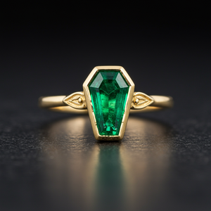 Bague fine en or jaune 18 carats personnalisée en forme de cercueil d'émeraude de style grec moderne pour mariages fêtes anniversaires - Product Image 1