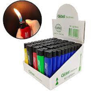 Briquets électroniques au butane Cricket, briquets portables en plastique Cricket, briquet de sécurité de style silex pour les voyages en plein air - Product Image 2