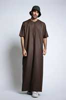 Robe Jubba islamique décontractée pour hommes, grande taille, respirante, légère, en polyester, vêtements musulmans, vente en gros d'usine au Moyen-Orient