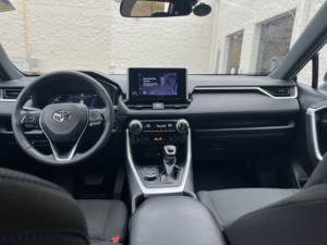 Toyota RAV4 Híbrida SE AWD 2023 Usada en Buen Estado - Product Image 5