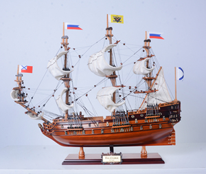 Maquette de bateau Poltava artisanale ancienne et moderne, gravée et personnalisée, en bois durable pour la maison ou le bureau, dimensions 60L x 25W x 55H cm - Product Image 1