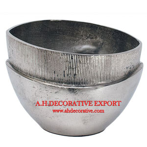 Ensemble de 3 vases à fleurs en aluminium plaqué argent Décoration de jardin pour table de mariage Vase à fleurs décoré - Product Image 4