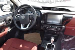 Toyota Hilux (TGN126) 2.7L Pickup 4x4 4 portes Essence Euro IV Camionnette légère d'occasion 2026 |   Prêt à l'exportation - Product Image 2