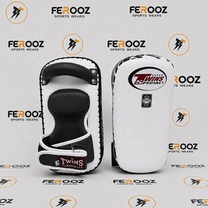 Leather Curved Kick Shield Training Gear Pad Protective Equipment Punching Shield Exercise Tool - Product Image 4