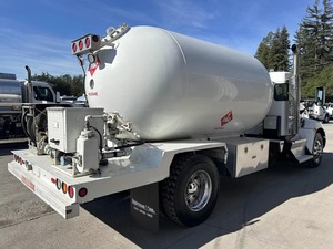 Camión Tractor de Carretera Usado 6x4, Diésel, de Servicio Pesado, para Logística Comercial, Transporte de Mercancías y Contenedores - Product Image 2