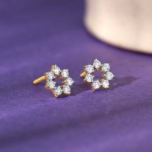 Boucles d'oreilles dorées Auréole avec diamant - Product Image 1