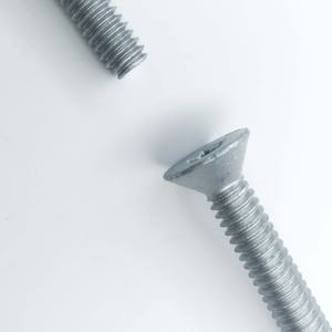 ODM OEM DIN Acero al carbono Titanio Aluminio Máquina Tornillo M10 Tornillos de brida hexagonal Parche de nailon para motocicletas Fabricación personalizada - Product Image 5