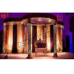 ukBest Mandap Nupcial Dorado Tallado, Impresionante Decoración de Mandap para Bodas Indias y Alemanas, Mandap Dorado Hipnotizante para Bodas Hindúes en el Reino Unido - Product Image 1