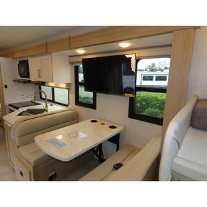 Composants et systèmes pour camping-car 2026 THOR Chateau 31E Bunkhouse - Product Image 4