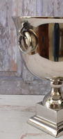 Seau à vin et à glace carré en aluminium argenté, durable et facile à nettoyer, en forme de trophée, pour fêtes et clubs, en gros, d'Inde