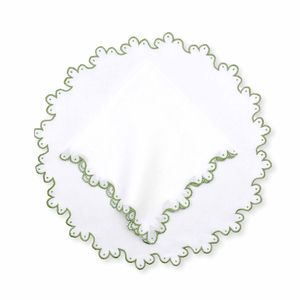 Sets de table élégants en lin brodés avec des motifs traditionnels parfaits pour les événements culturels et les réunions de famille - Product Image 5