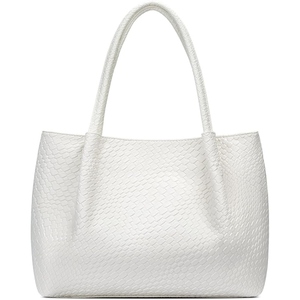 Bolso tote de cuero con estampado de cocodrilo de primera calidad, hecho de piel de vaca auténtica, elegante bolso de hombro para mujeres modernas. - Product Image 4
