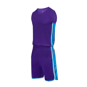 Conjunto de Pantalones Cortos y Camiseta de Baloncesto Bordados Personalizados, Uniforme Deportivo de Malla Suave de Secado Rápido para Hombre - Product Image 4