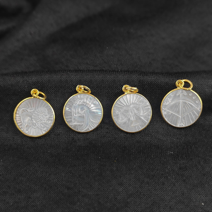 Vente en gros de pendentifs du zodiaque du cancer 925 breloques en nacre plaqué argent et or en vrac 2024 collier bijoux fournisseur personnalisé - Product Image 6