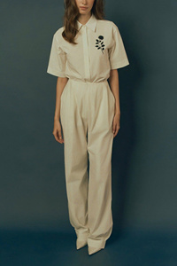 Camisa informal para mujer con bordado de signo de Rosa Servicios ODM Vietnam Hecho para todas las estaciones-Primavera Otoño Verano Invierno - Product Image 4