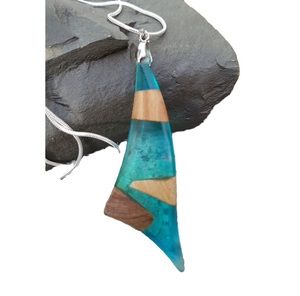 2025 New Arrival Street Boy Clear Resin <b>Link</b> Necklace Hot Selling Hip Hop Punk Infinity Choker for Men Crafted Jewelry - Product Image 1