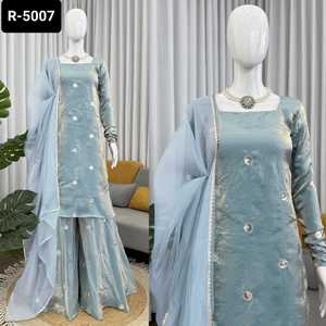 Costume traditionnel indien Fandy Silk Salwar Kameez avec travail de séquence et belle bordure en dentelle Fancy Dupatta pour femmes - Product Image 6