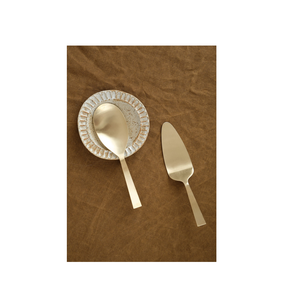 Brass <b>Cake</b> <b>Server</b> Knife and Dessert Heart Shape Handle <b>Cake</b> <b>Server</b> Shovel Cutter Use for at Best Price - Product Image 3
