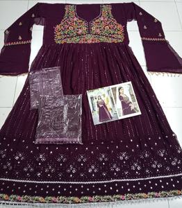 ผ้าจอร์เจียเทียมปักเลื่อมสำหรับผู้หญิงผู้ผลิตแฟชั่นและผู้จำหน่ายจากศัลยแพทย์ - Product Image 4