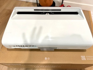 El <span class=keywords><strong>Proyector</strong></span> Láser Inmersivo 4K LSP7T Puede Personalizarse para Mostrar Imágenes de 90 a 120 Pulgadas. - Product Image 1