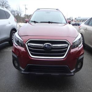 Subaru Outback 2.5i Premium 2019 USADO EN BUEN ESTADO - Product Image 1