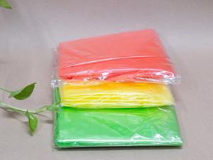 Chubasquero temporal desechable impermeable colorido PE embalaje personalizado MOQ bajo al por mayor de marca vietnamita - Product Image 4