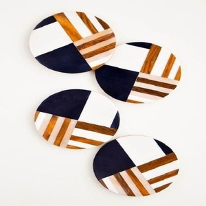 Paquete de posavasos de madera de estilo clásico Diseño único Taza de té Café Cerveza Esteras y almohadillas empaquetadas en cajas de cartón - Product Image 4