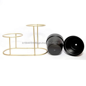 Venta caliente de metal de 2 niveles estilo maceta negra con maceta de soporte dorado - Product Image 2