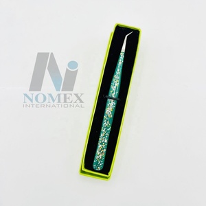 Pinzas para pestañas finas de 45 grados respetuosas con el medio ambiente, acero inoxidable, Plata pulida, protección contra la corrosión, Gel brillante, Punta puntiaguda verde - Product Image 3