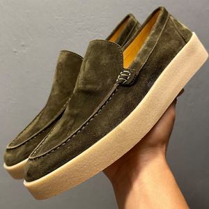 รองเท้ากีฬาลำลองแบบ unisex รองเท้าผ้าใบอเนกประสงค์สำหรับเดิน วิ่ง และออกกำลังกาย ดีไซน์ระบายอากาศได้ดี เหมาะสำหรับผู้ชายและผู้หญิง - Product Image 1