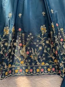 Elegante Vestido Anarkali Pishwas de Georgette para Bodas Indias y Ropa de Novia Más Vendida en Pakistán - Product Image 6