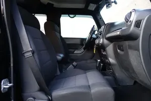 JEEP WRANGLER UNLIMITED SPORT 2012 USADO, Volante a la Izquierda/Derecha - Product Image 4